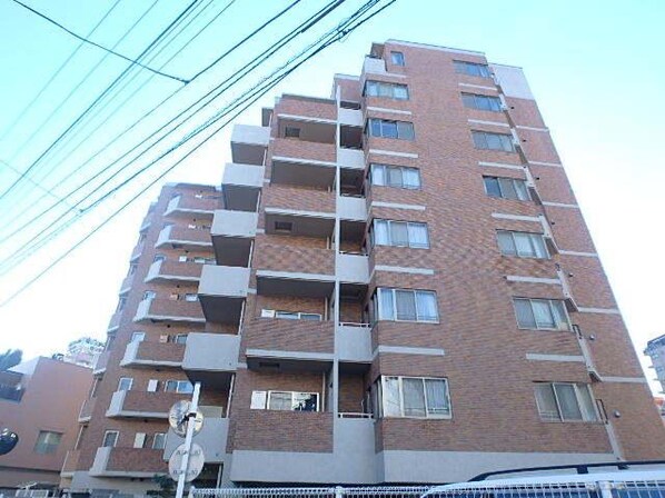 テラス国立ウェストの物件外観写真